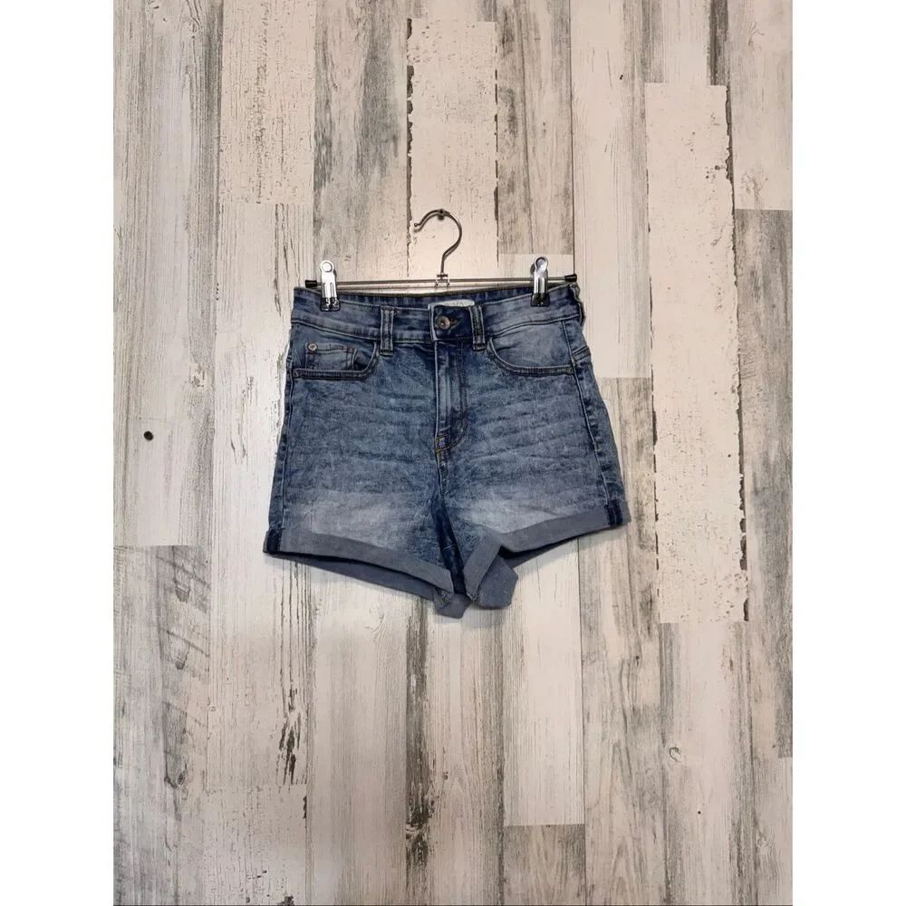 Ariya Jeans Acid Wash High Waisted Denim Shorts Womens Size 1/25 Cuffed Shorts